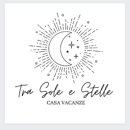 Fra Sole E Stelle Apartment Bari Exterior foto